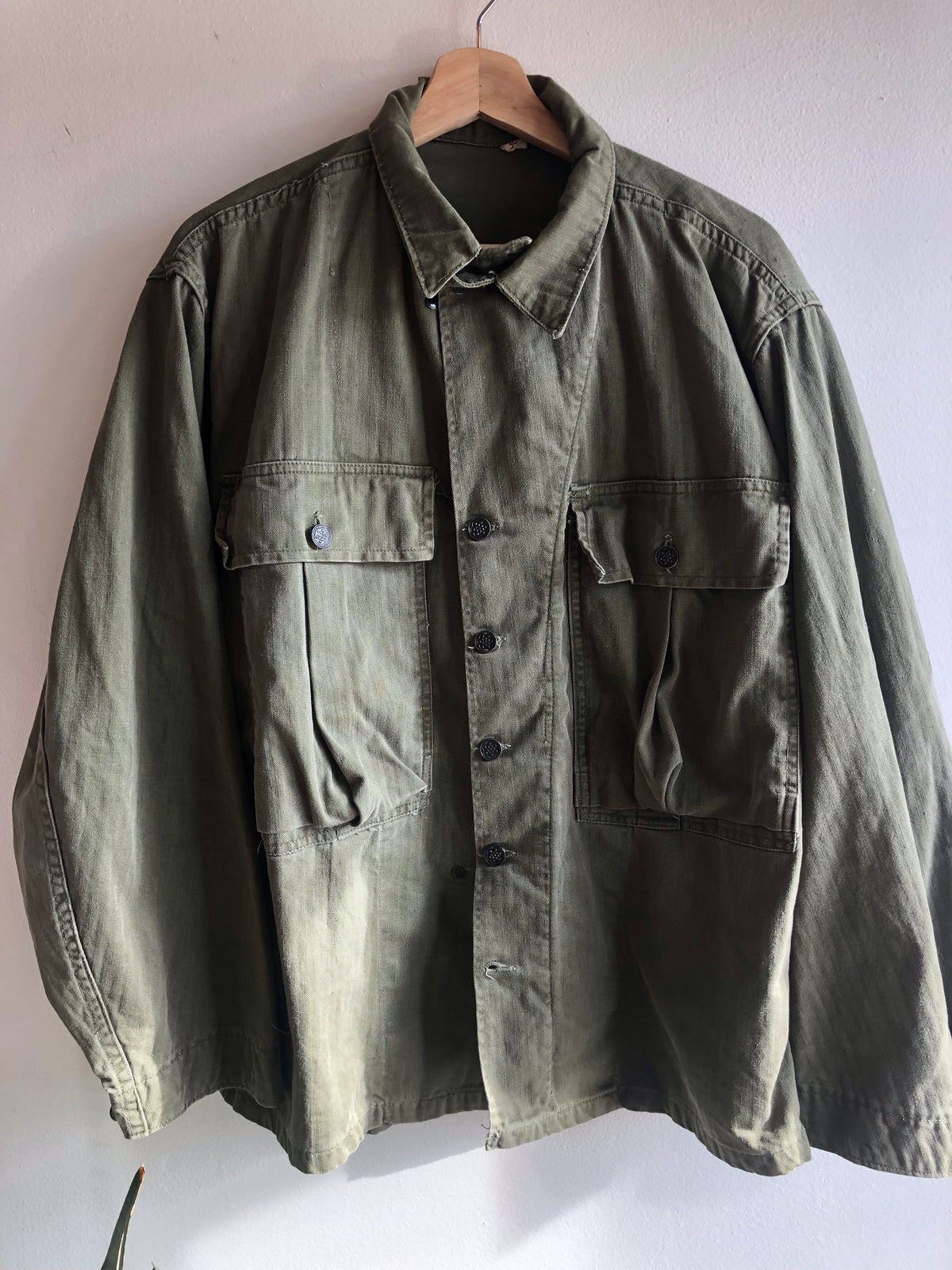 Vintage 1940’s World War II HBT 13-Star Fatigue Shirt Jacket - La Lovely Vintage 