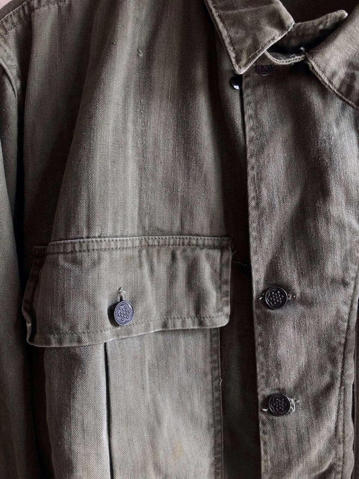 Vintage 1940’s World War II HBT 13-Star Fatigue Shirt Jacket - La Lovely Vintage 