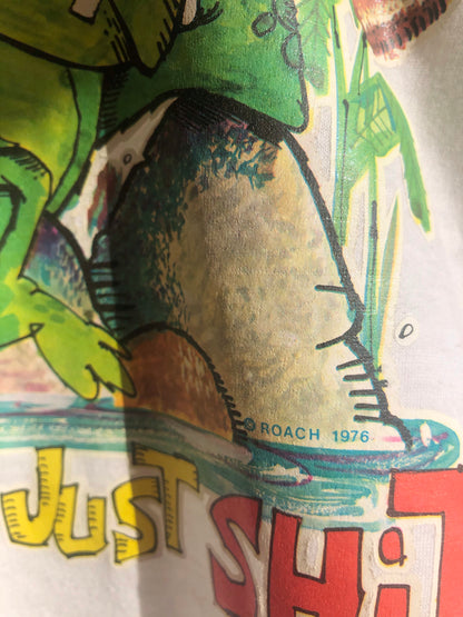 Vintage 1970’s “Roach” Iron-on Frog Tee - La Lovely Vintage 