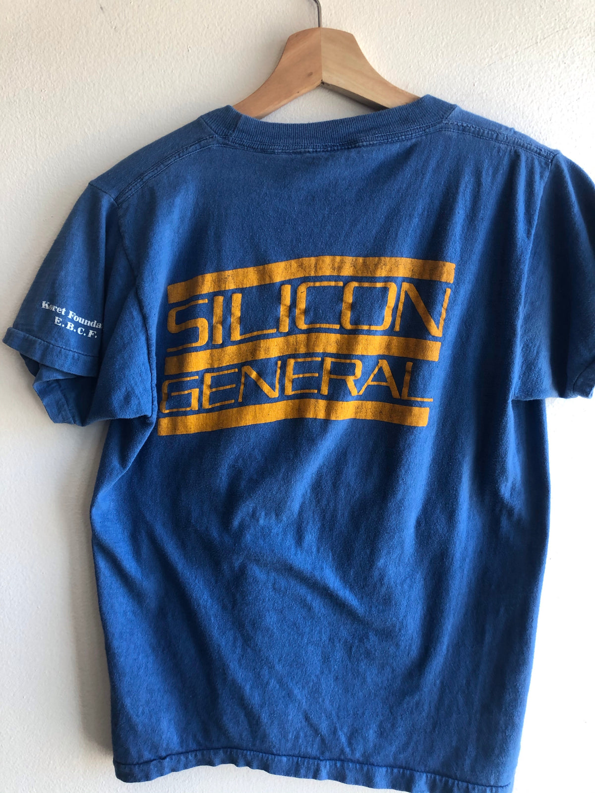 Vintage 1980’s Oakland Invaders T-Shirt - La Lovely Vintage 