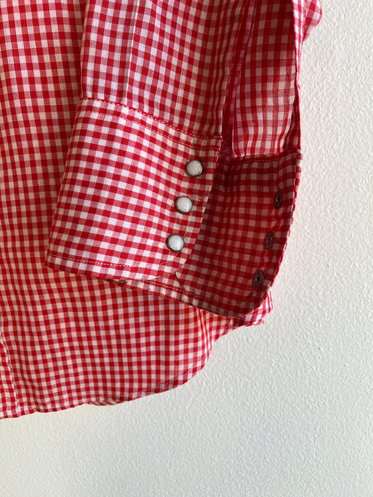 Vintage 1970/80’s Levi’s Gingham Pearl Snap Button-Up Shirt - La Lovely Vintage 