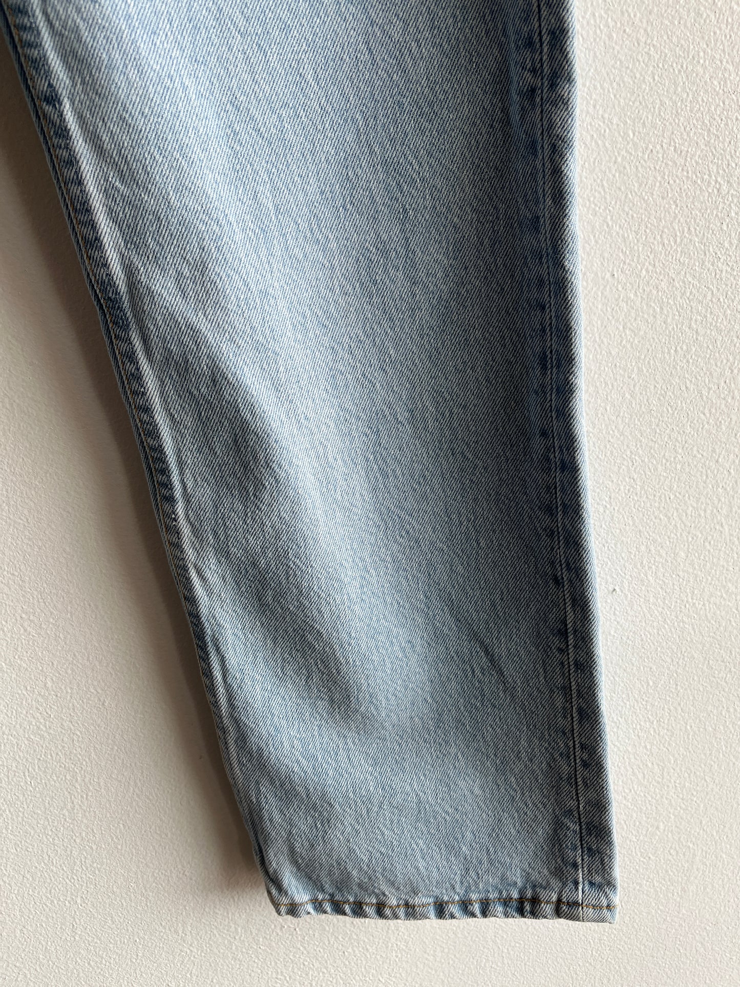 Vintage 1990’s Deadstock Levi’s 501 Denim Jeans