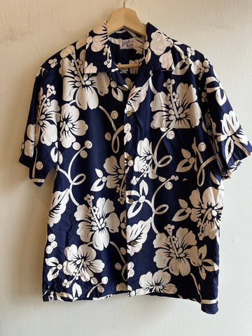 Vintage 1940/1950’s Liberty House Hawaiian Loop Collar Shirt