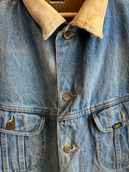 Vintage 1980’s Lee sherpa-lined denim trucker jacket