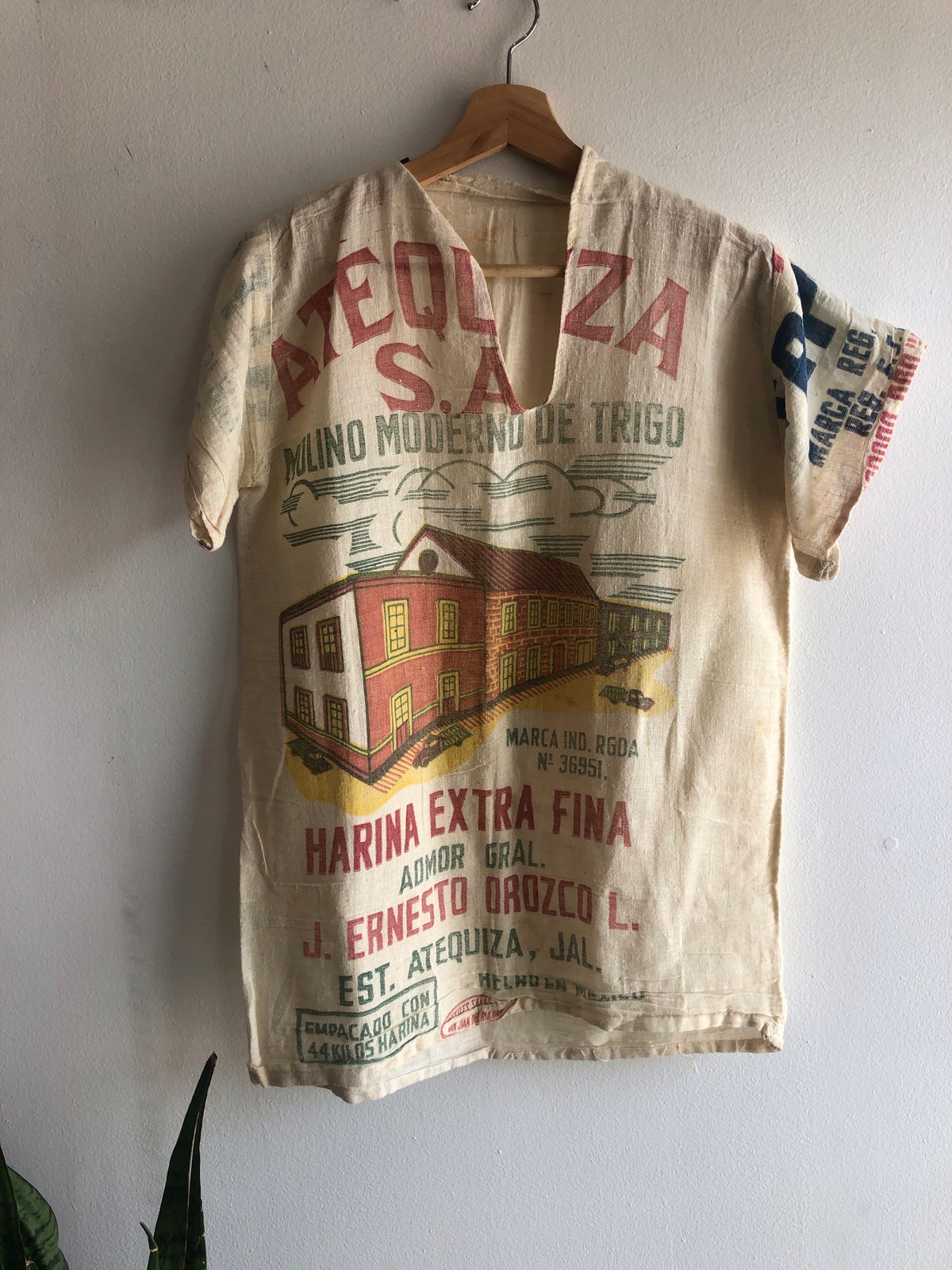 Vintage 1950’s Feedsack Blouse/Shirt - La Lovely Vintage 