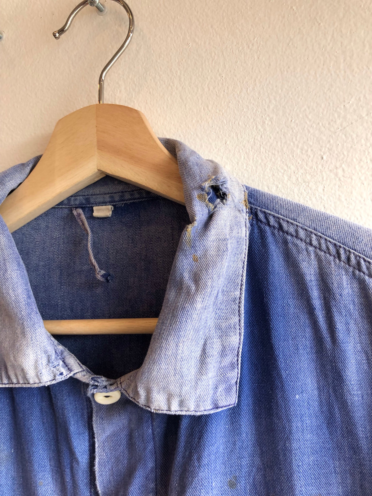 Vintage 1960’s Sun-Faded French Chore Coat - La Lovely Vintage 