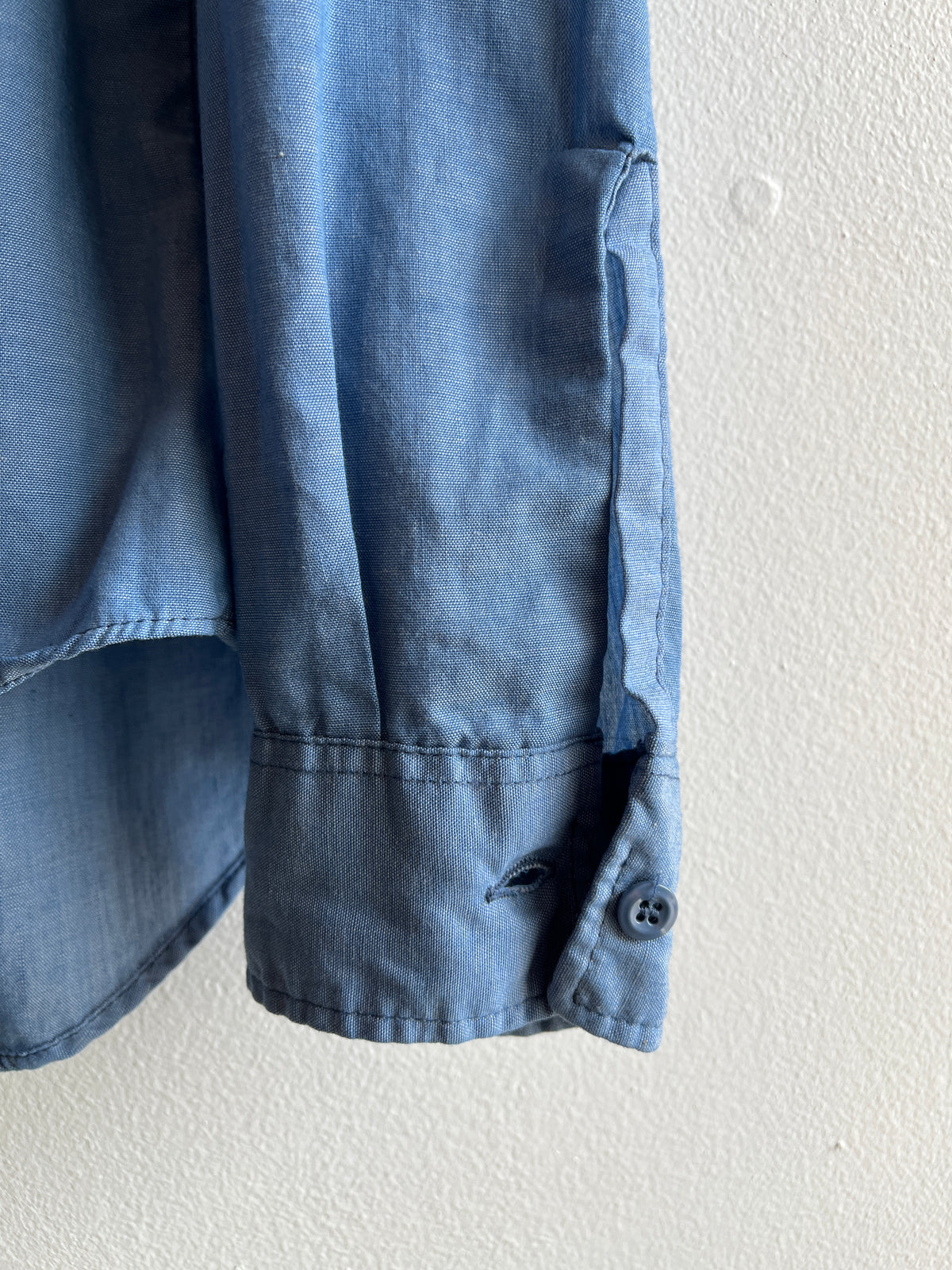Vintage 1970’s USN Chambray Button Up Shirt - La Lovely Vintage 