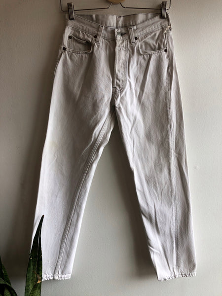 Vintage 1980’s Contrast Stitch White Denim Levi’s 501 Jeans