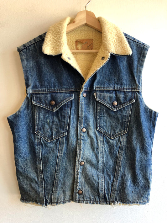 Vintage 1960/1970’s Levi’s “Big E” Denim Type 3 Cut-Off Jacket - La Lovely Vintage 