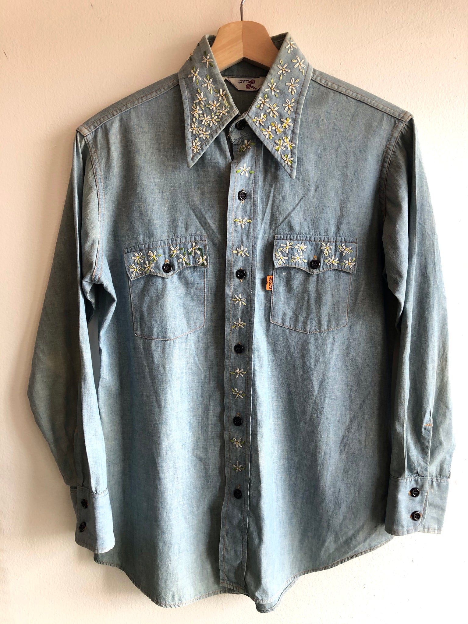Vintage 1970’s Levi’s Embroidered Chambray Button-Up Shirt