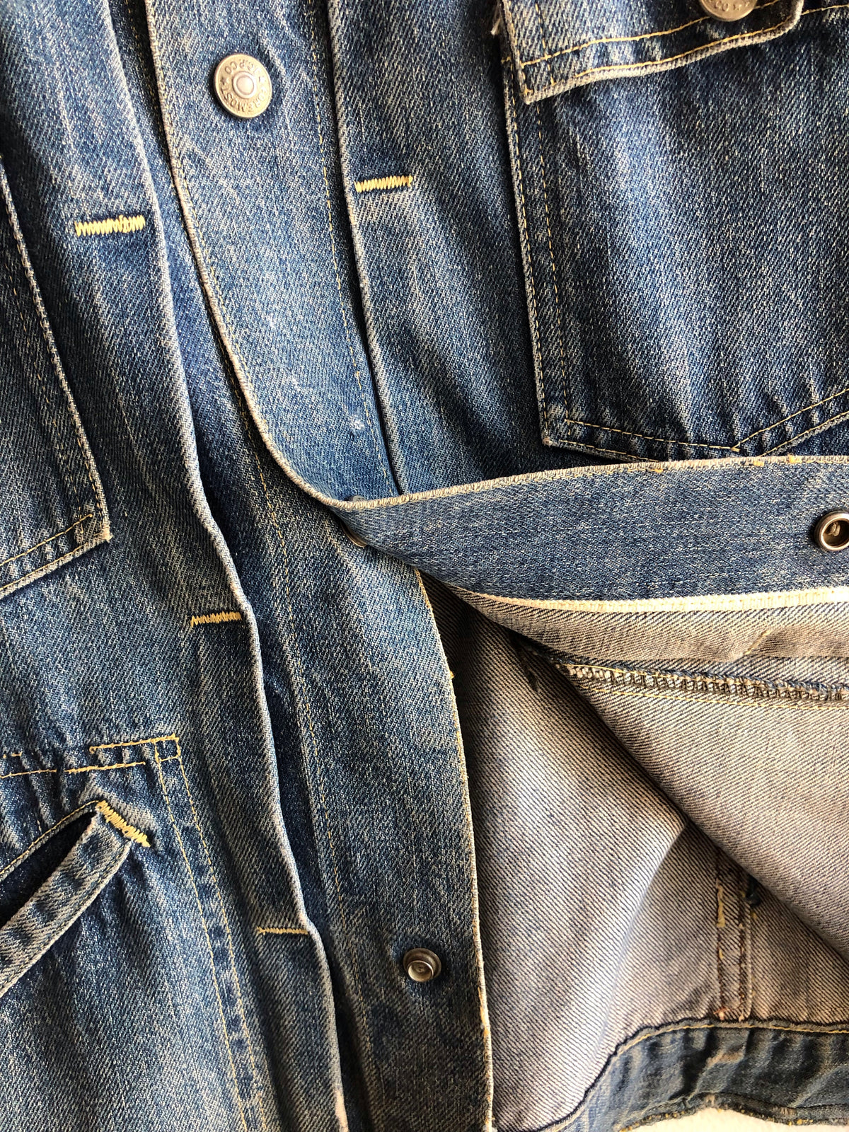 Vintage 1950/1960’s Foremost Snap Selvedge Denim Trucker Jacket - La Lovely Vintage 