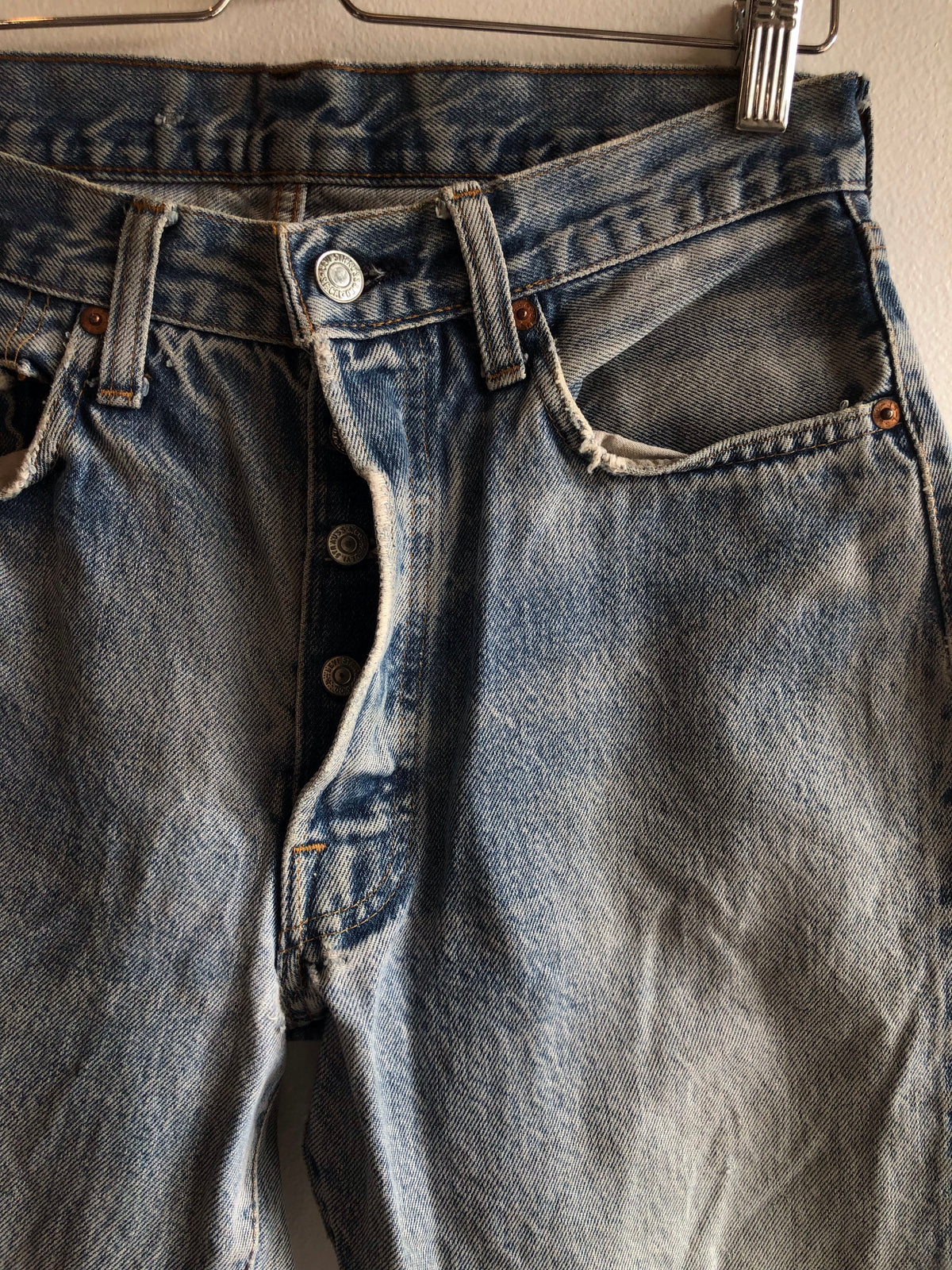 Vintage Levi’s 501 1980’s Selvedge Denim Jeans - La Lovely Vintage 