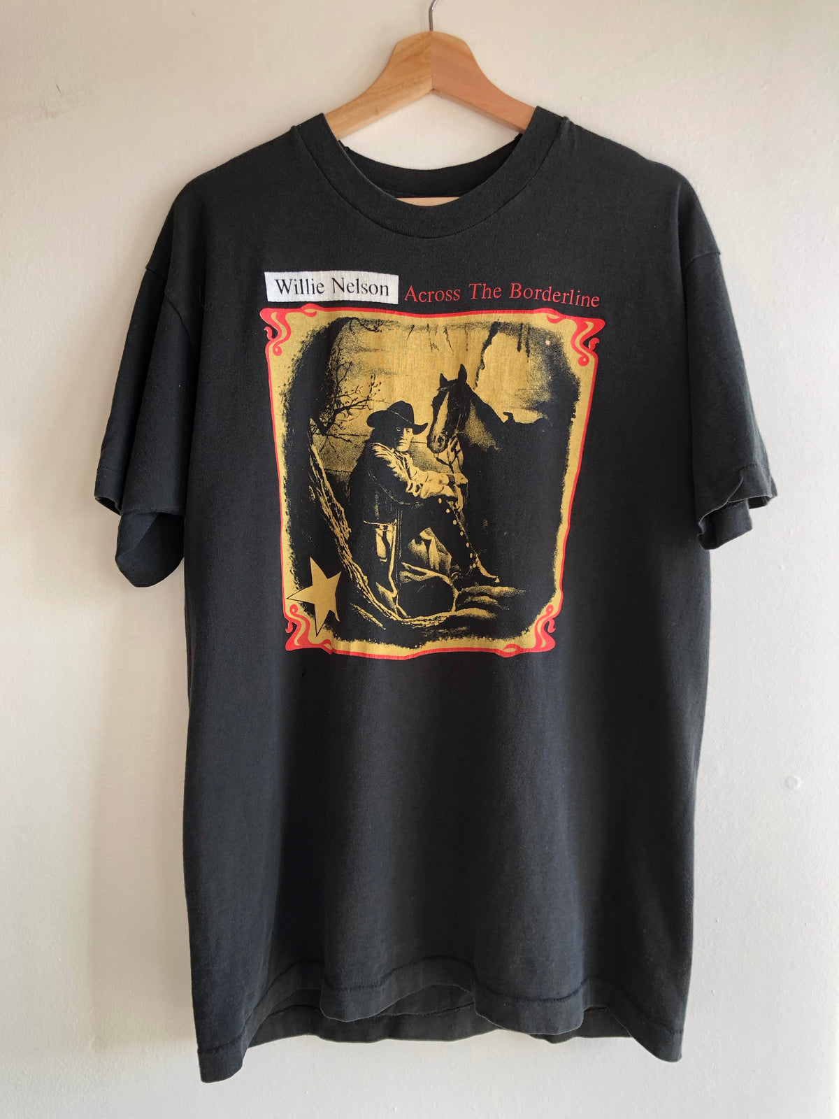 Vintage 1990’s Willie Nelson “Across The Borderline” Tour T-Shirt - La Lovely Vintage 