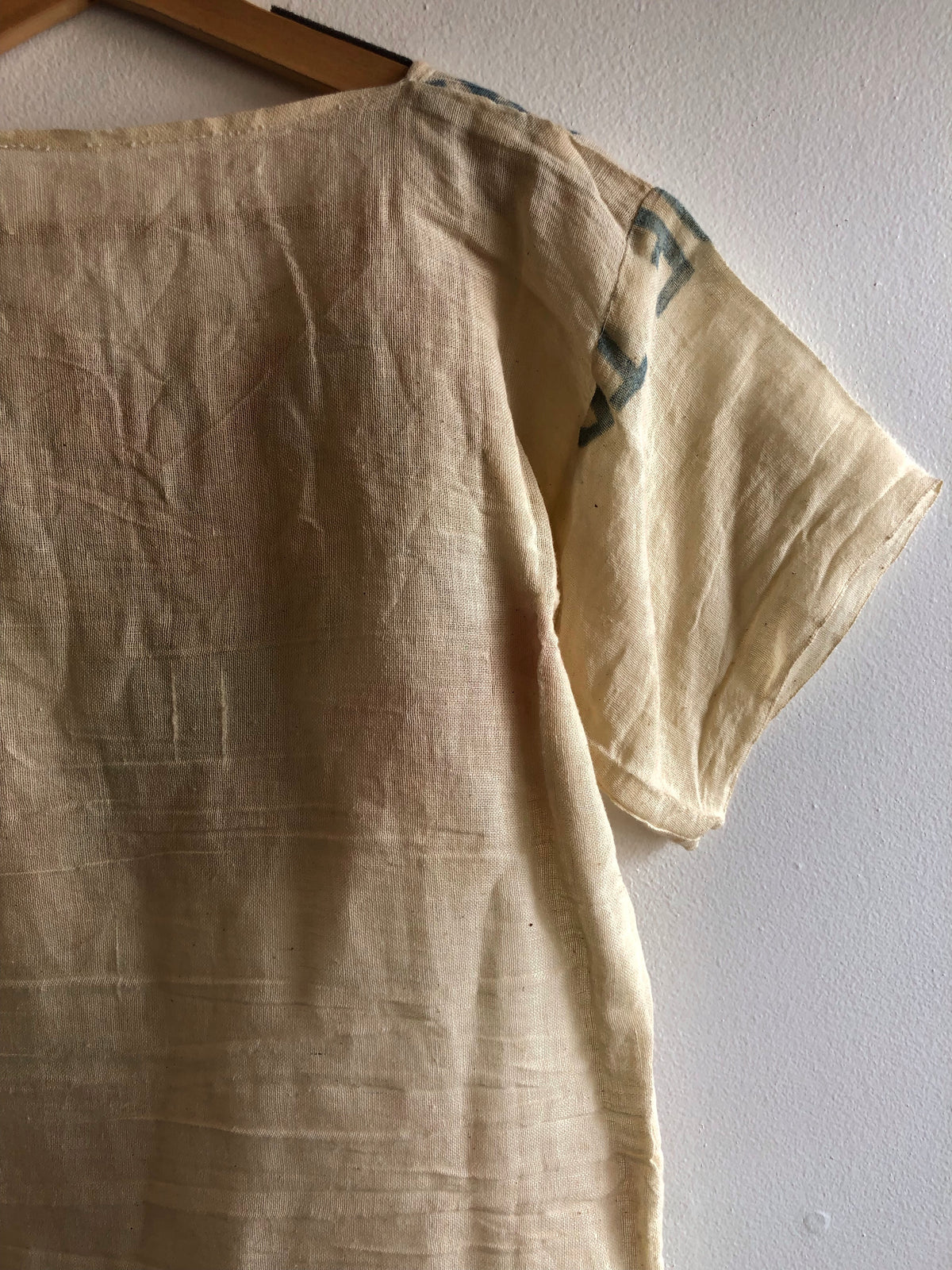 Vintage 1960’s Feed Sack Shirt - La Lovely Vintage 