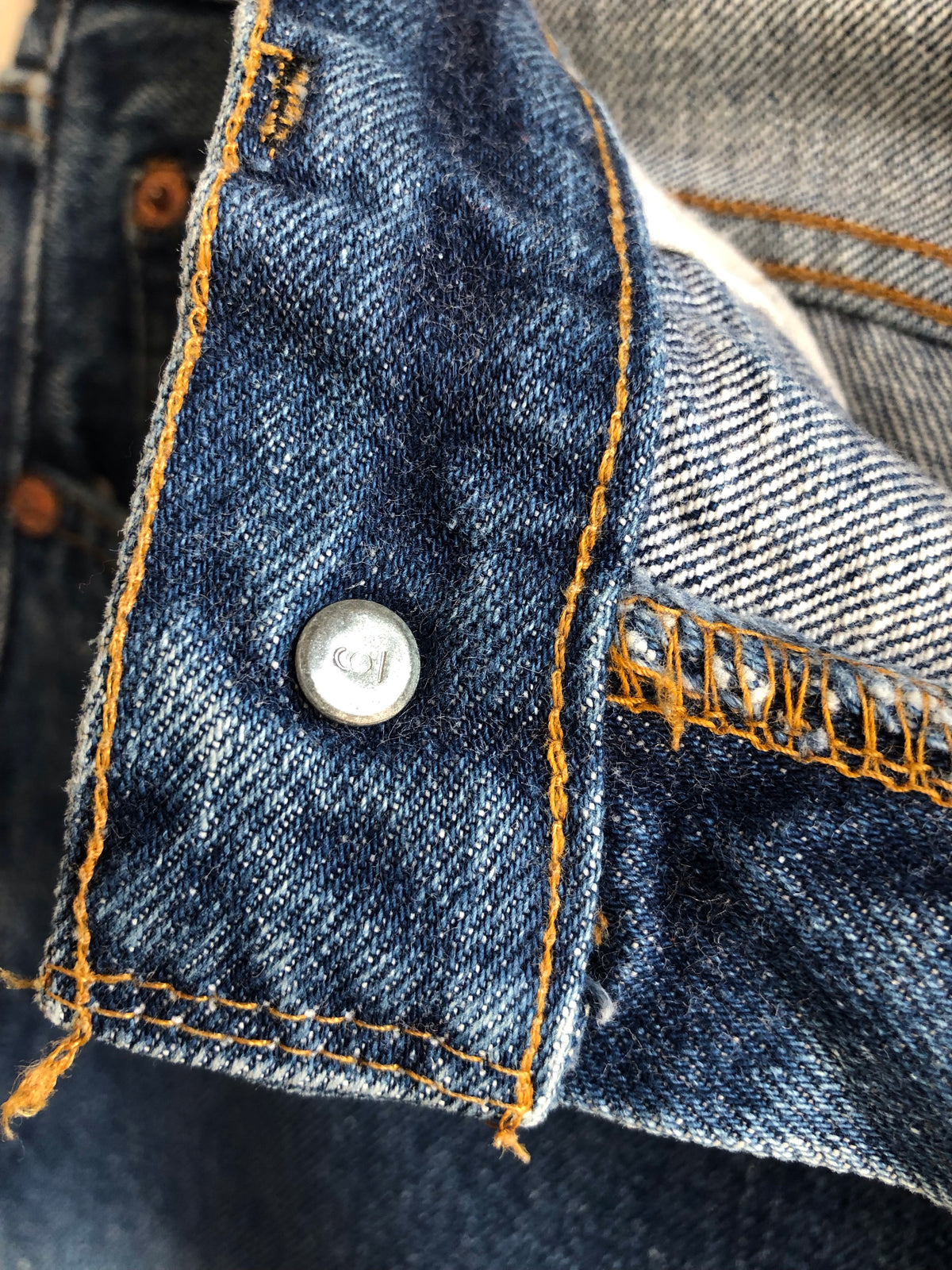 Vintage 1970’s Levi’s 501 Selvedge Denim Jeans - La Lovely Vintage 