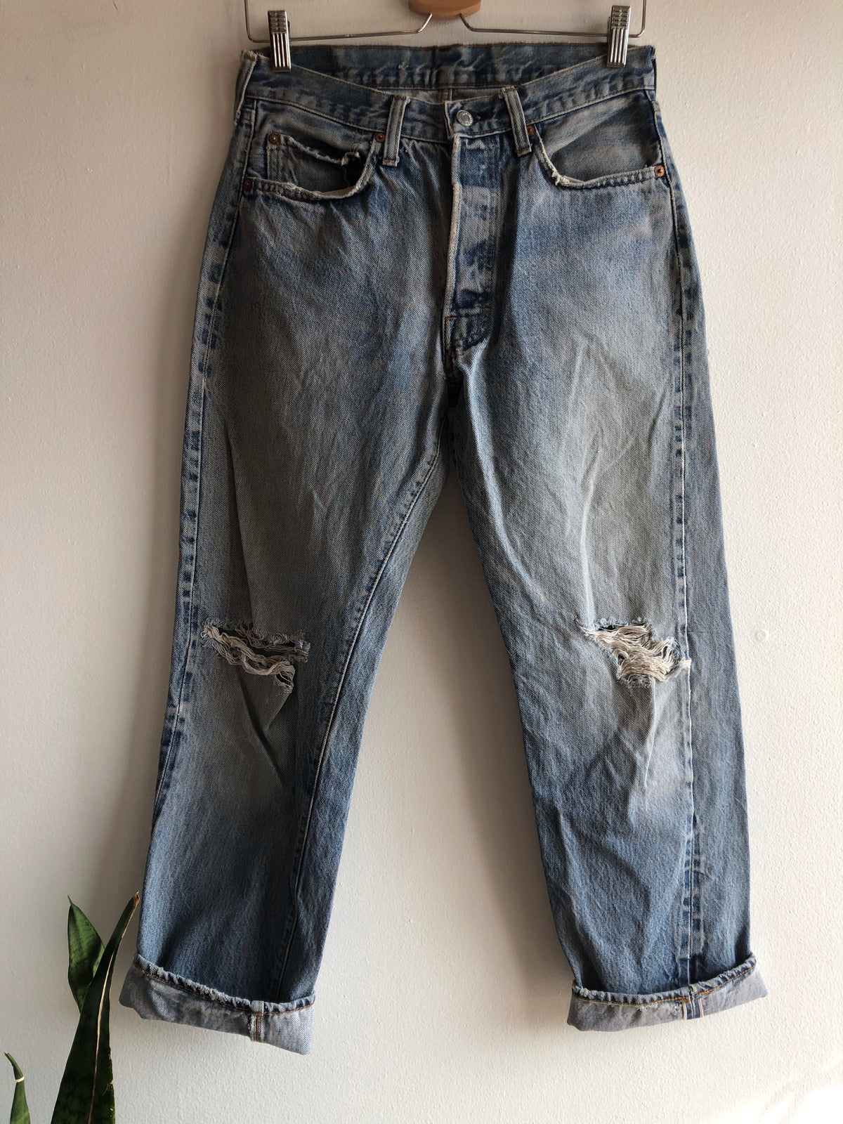 Vintage Levi’s 501 1980’s Selvedge Denim Jeans - La Lovely Vintage 