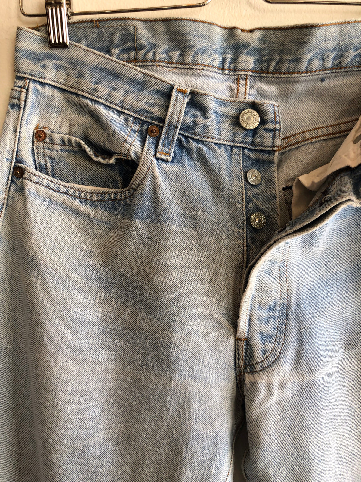 Vintage 1980’s Levi’s 501 Selvedge Denim Jeans - La Lovely Vintage 