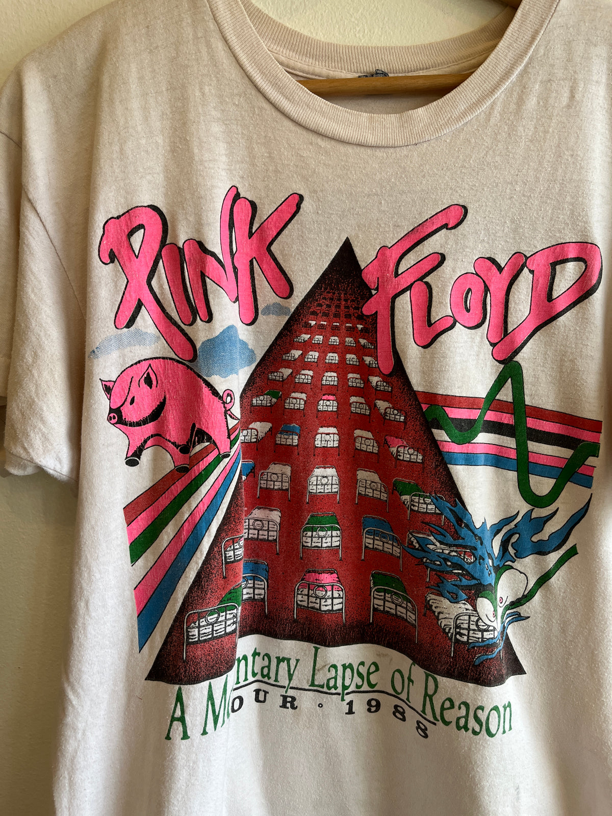 Vintage 1988 Pink Floyd Tour T-Shirt - La Lovely Vintage 