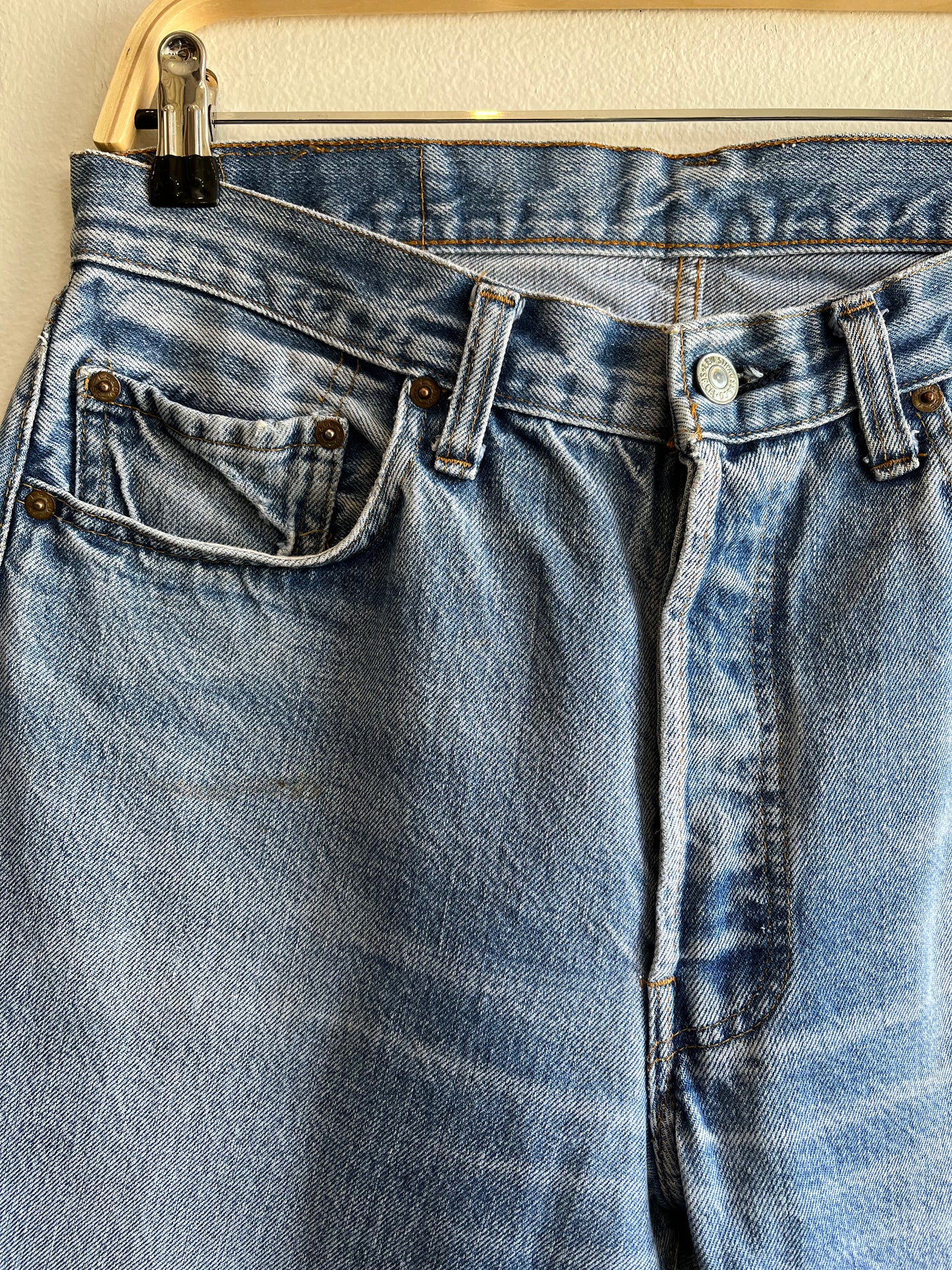 Vintage 1980’s Levi’s 501 Selvedge Denim Jeans - La Lovely Vintage 
