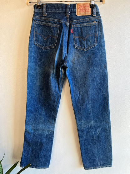 Vintage 1980’s Levi’s 302 Denim Jeans - La Lovely Vintage 