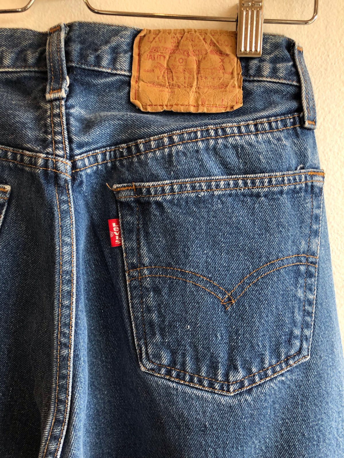 Vintage 1980’s Levi’s 501 Selvedge Denim Jeans - La Lovely Vintage 