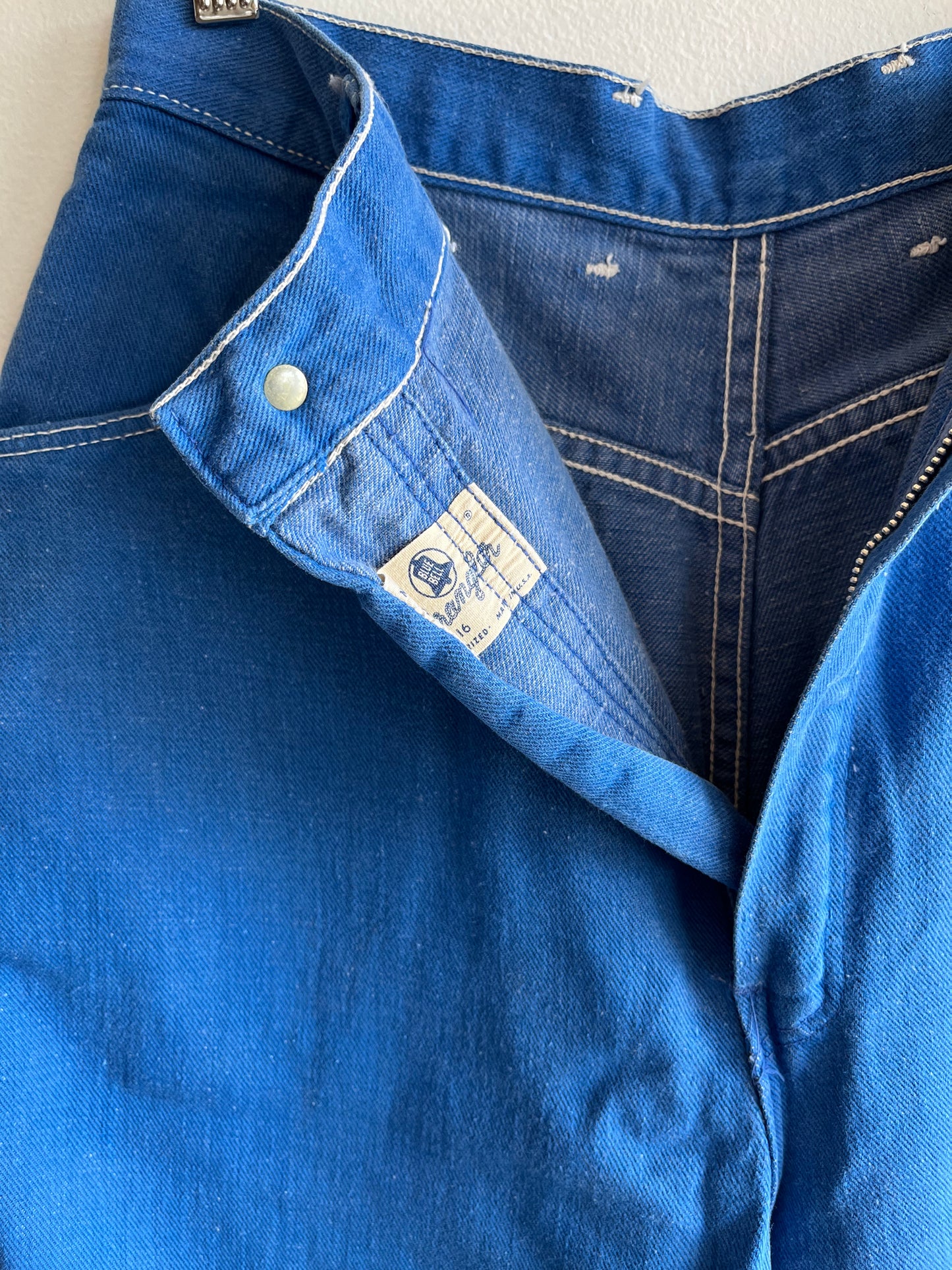 Vintage 1960’s Wrangler Blue Bell “Pedal Pusher” Shorts