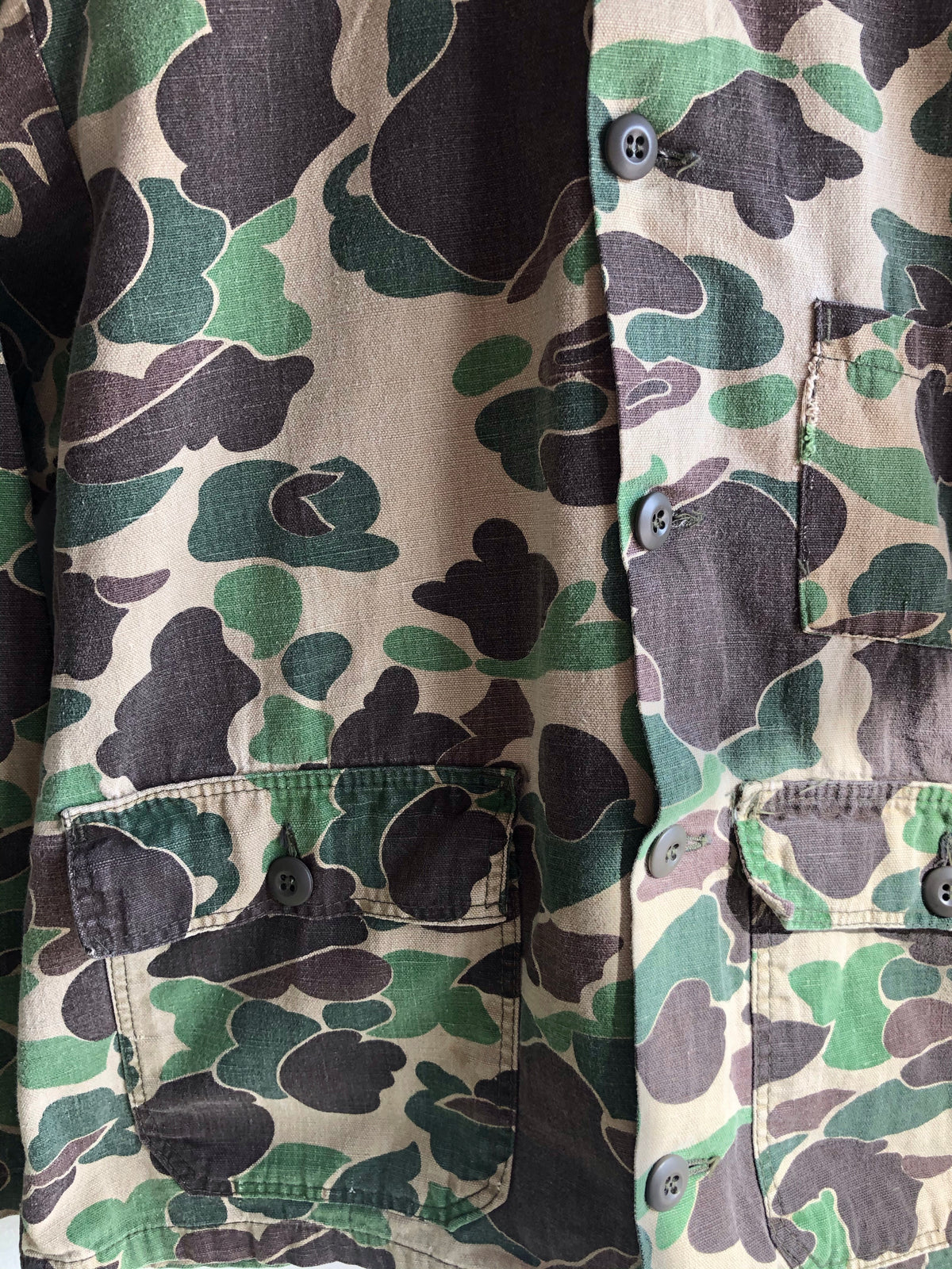 Vintage 1970’s Duck Camo Cotton Hunting/Chore Jacket - La Lovely Vintage 