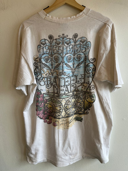 Vintage 1995 Grateful Dead Tour T-Shirt