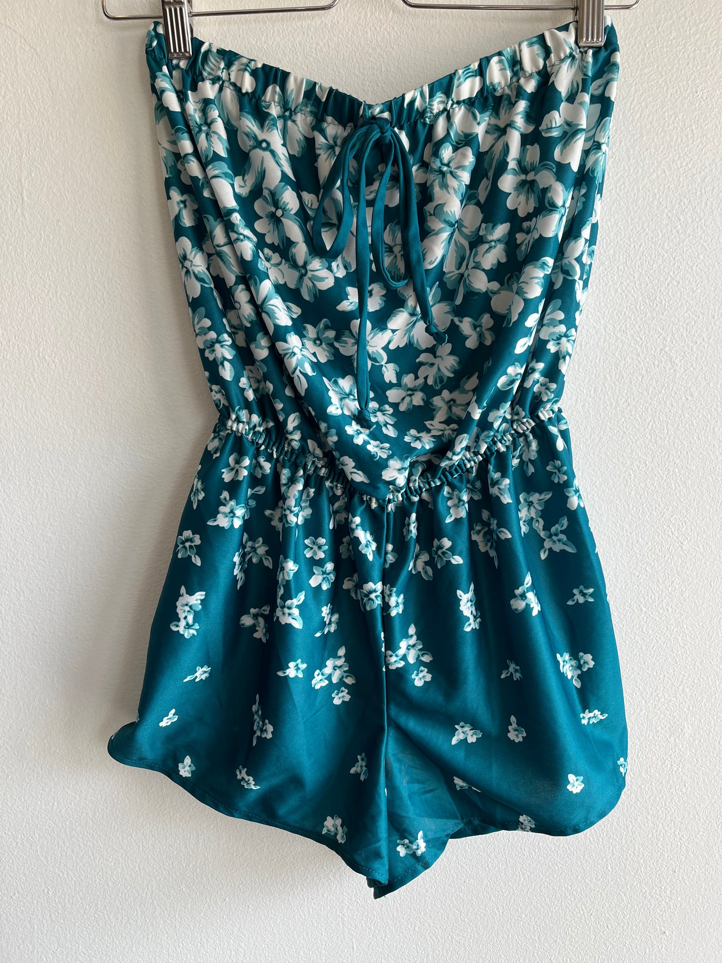 Vintage 1980’s “CW Classics” Floral Romper - La Lovely Vintage 