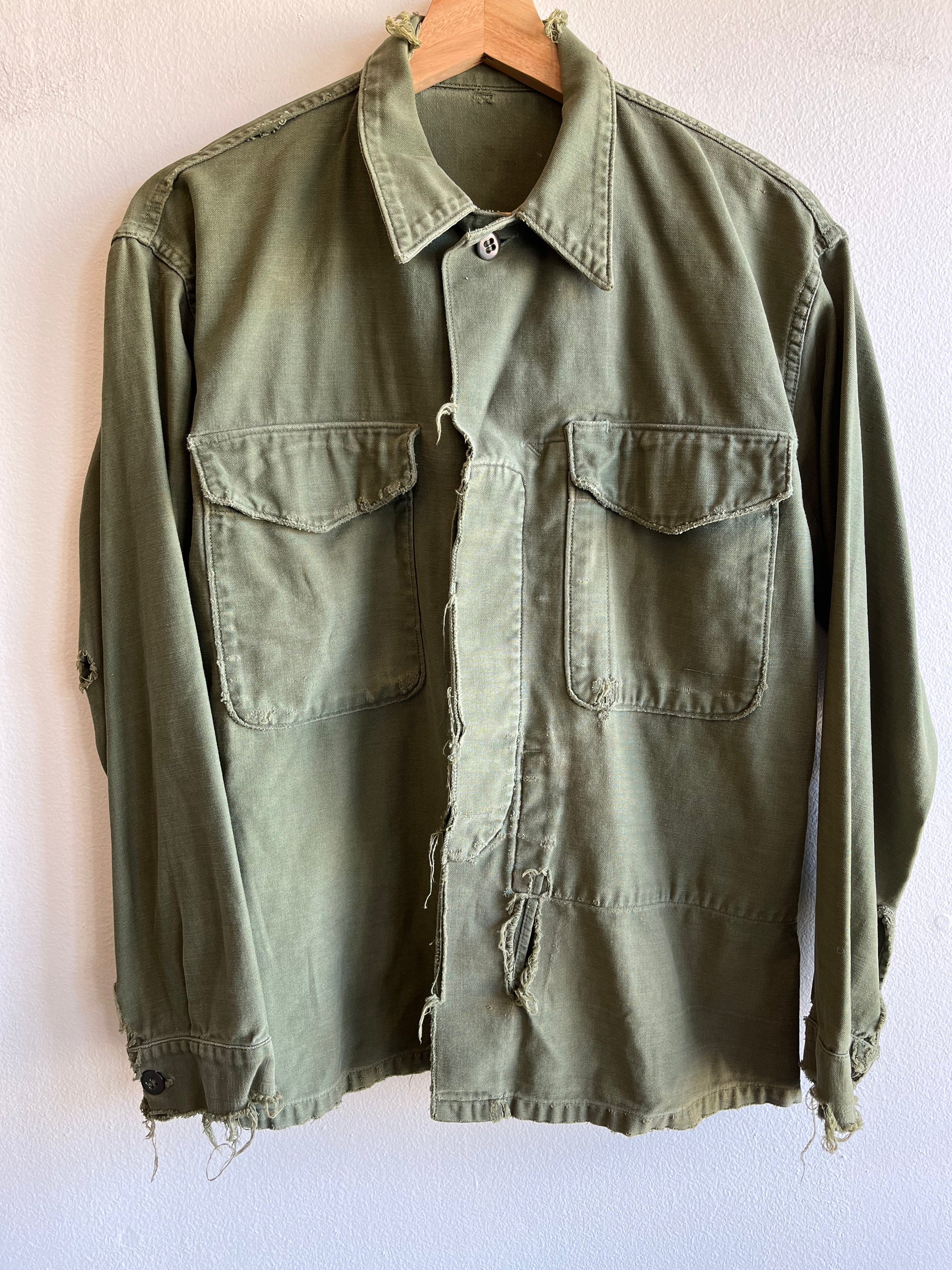 Vintage 1960’s Vietnam Issue Cotton Sateen Button-Up Shirt - La Lovely Vintage 
