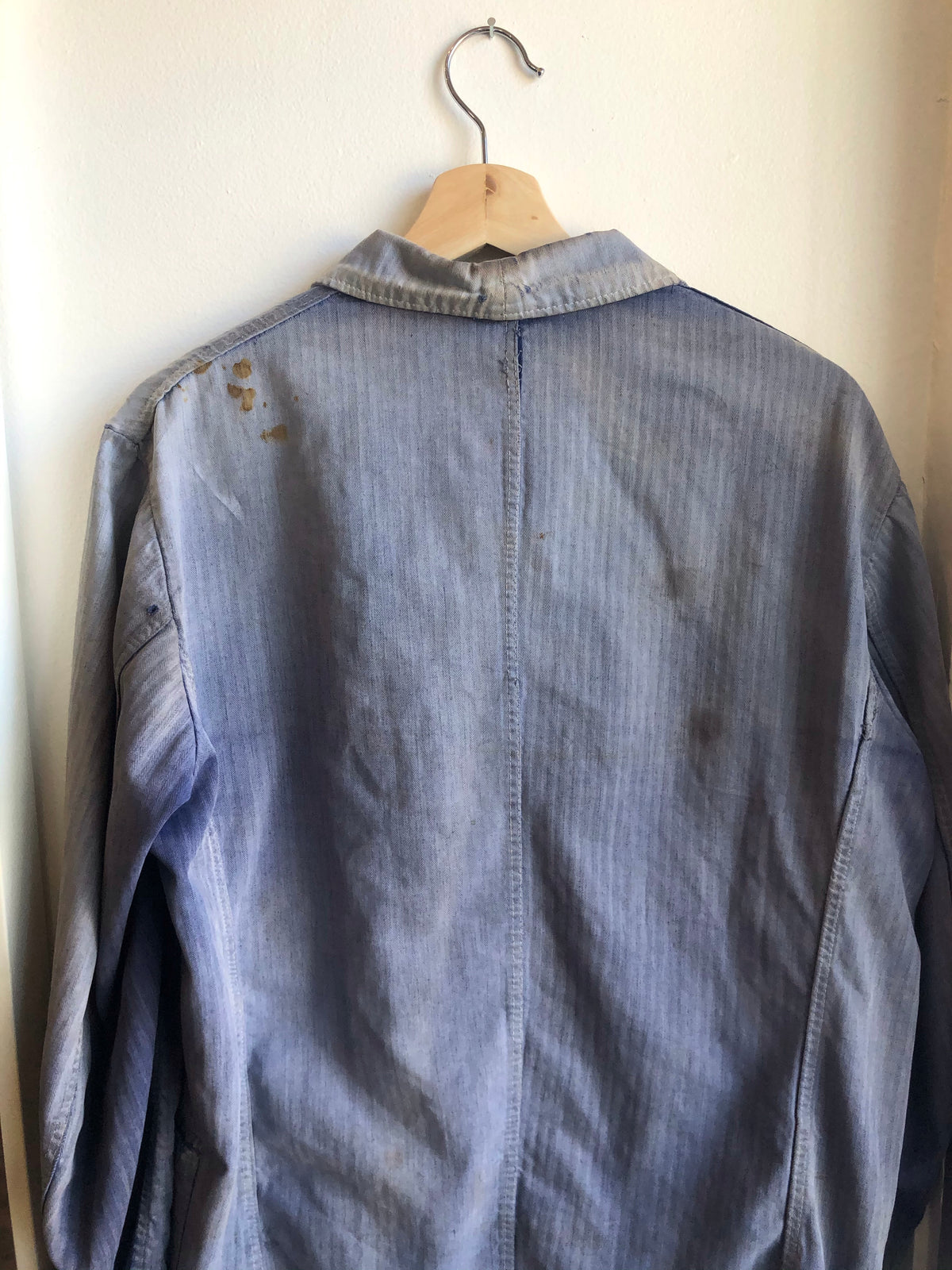 Vintage 1960’s Sun-Faded French Chore Coat - La Lovely Vintage 