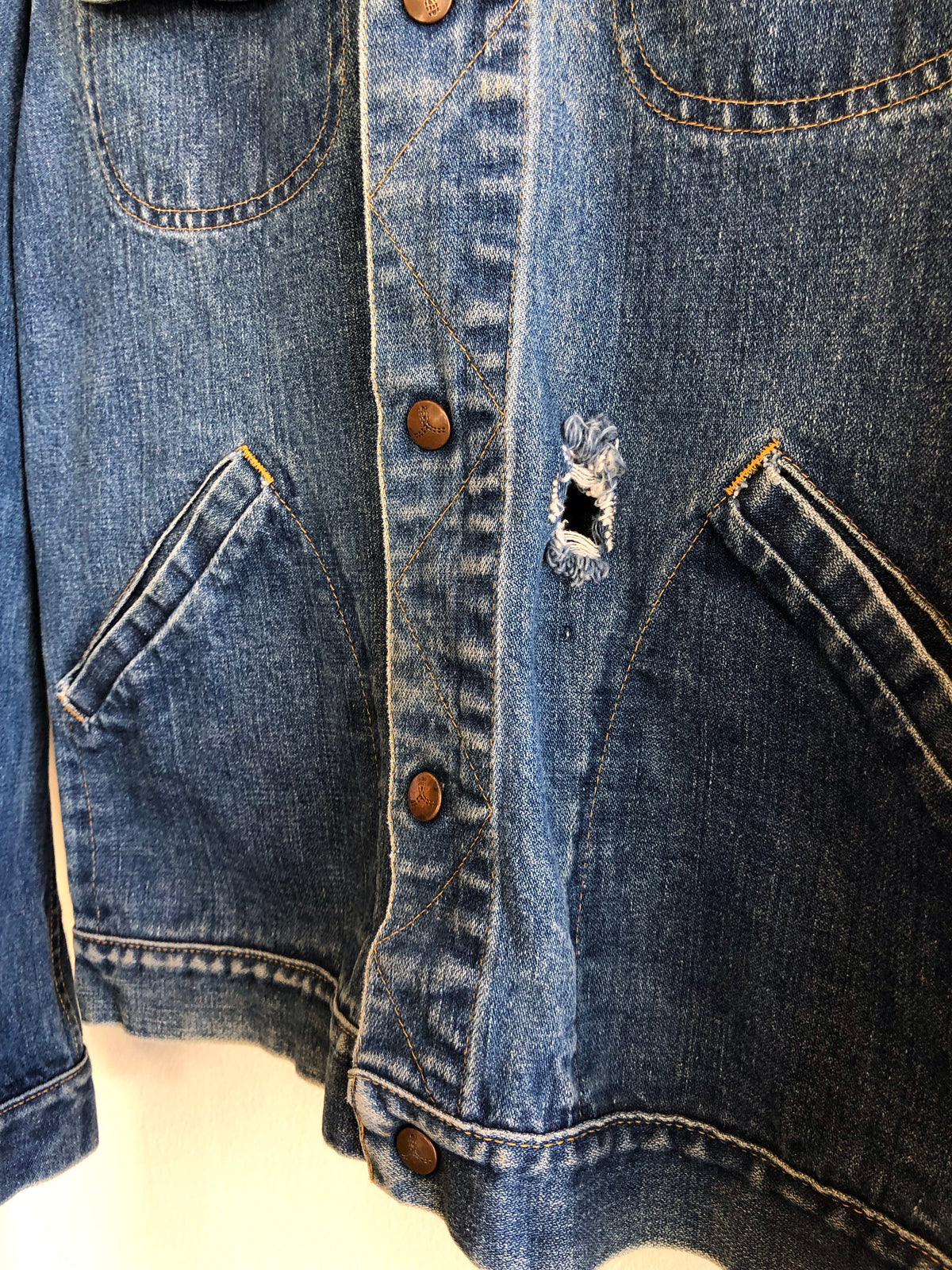 Vintage 1970’s GWG D-Pocket Denim Trucker Jacket - La Lovely Vintage 