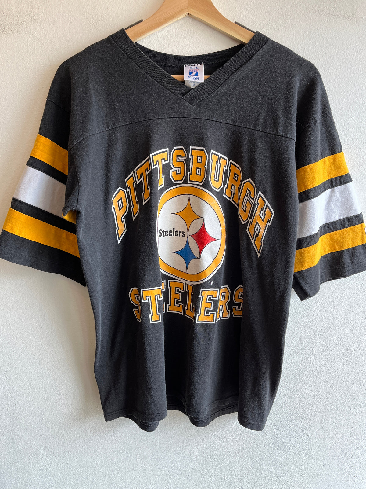 Vintage 1980’s Pittsburg Steelers Jersey T-Shirt - La Lovely Vintage 
