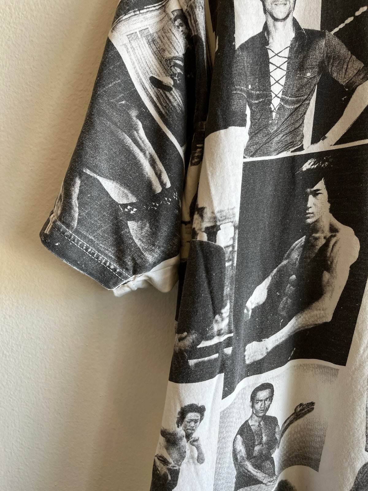 Vintage 1990’s Bruce Lee  Full-Print Shirt - La Lovely Vintage 