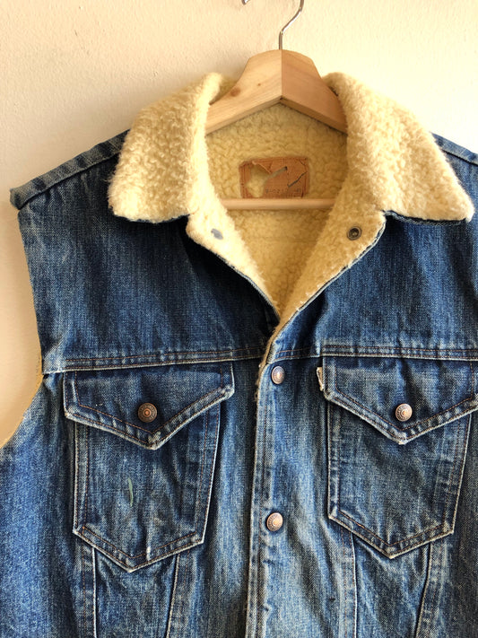 Vintage 1960/1970’s Levi’s “Big E” Denim Type 3 Cut-Off Jacket - La Lovely Vintage 
