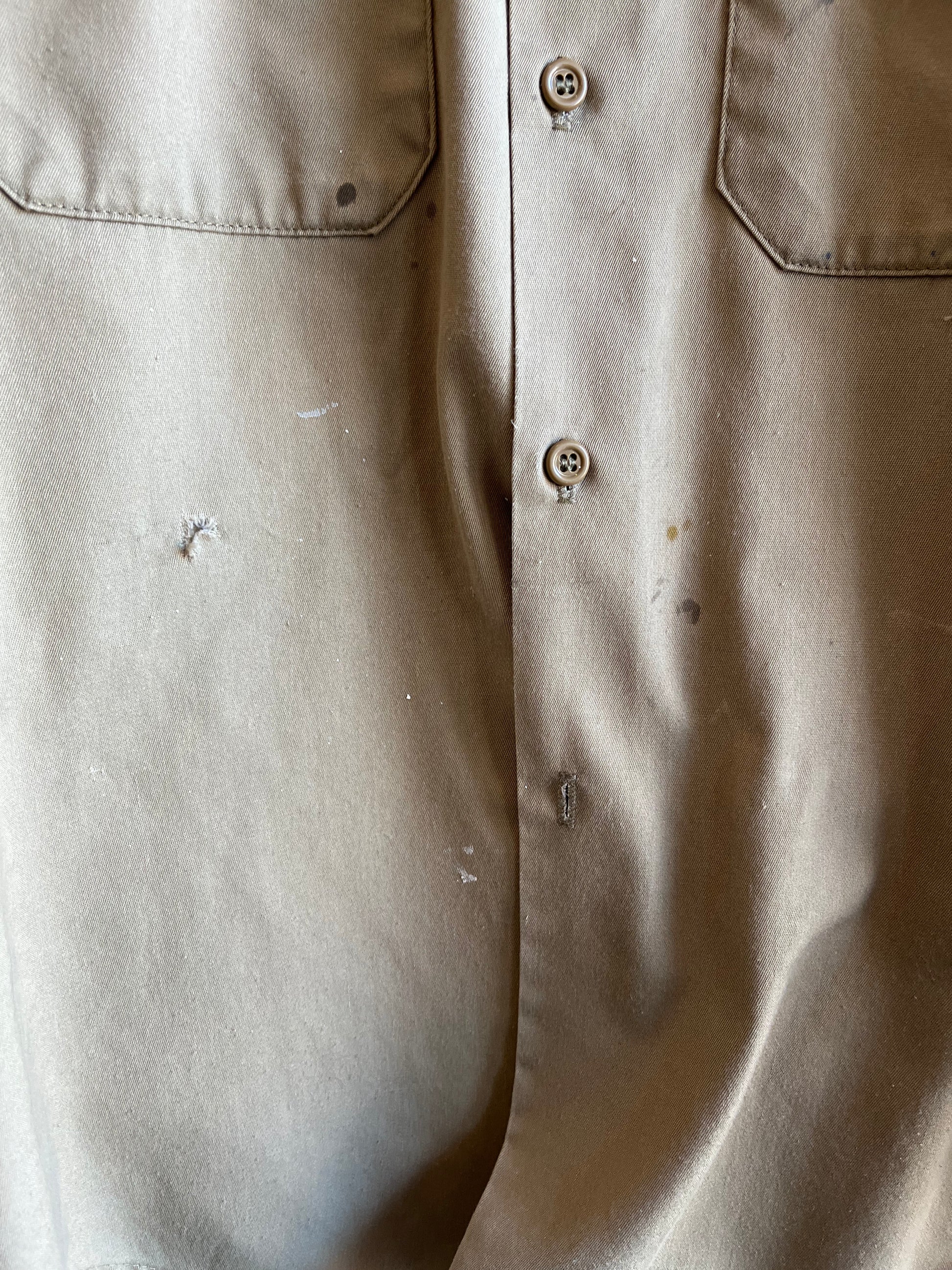Vintage 1960’s Army Tan Button-Up Shirt - La Lovely Vintage 