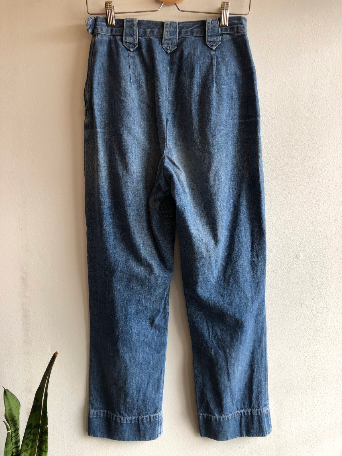 Vintage 1950’s Levi’s Short Horn Side-Zip Denim Jeans - La Lovely Vintage 