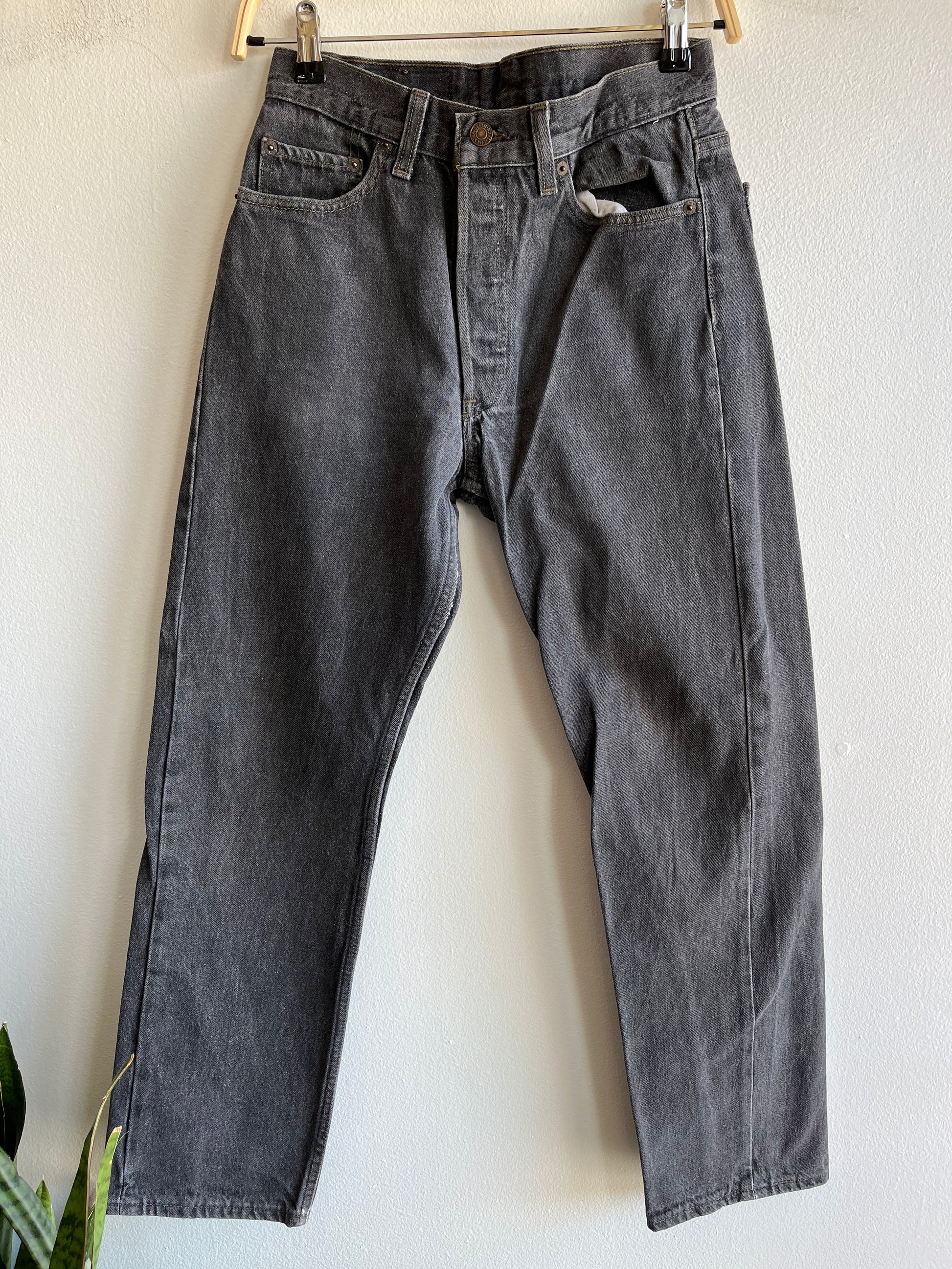 Vintage 1980’s Levi’s 501 Black Denim Jeans - La Lovely Vintage 