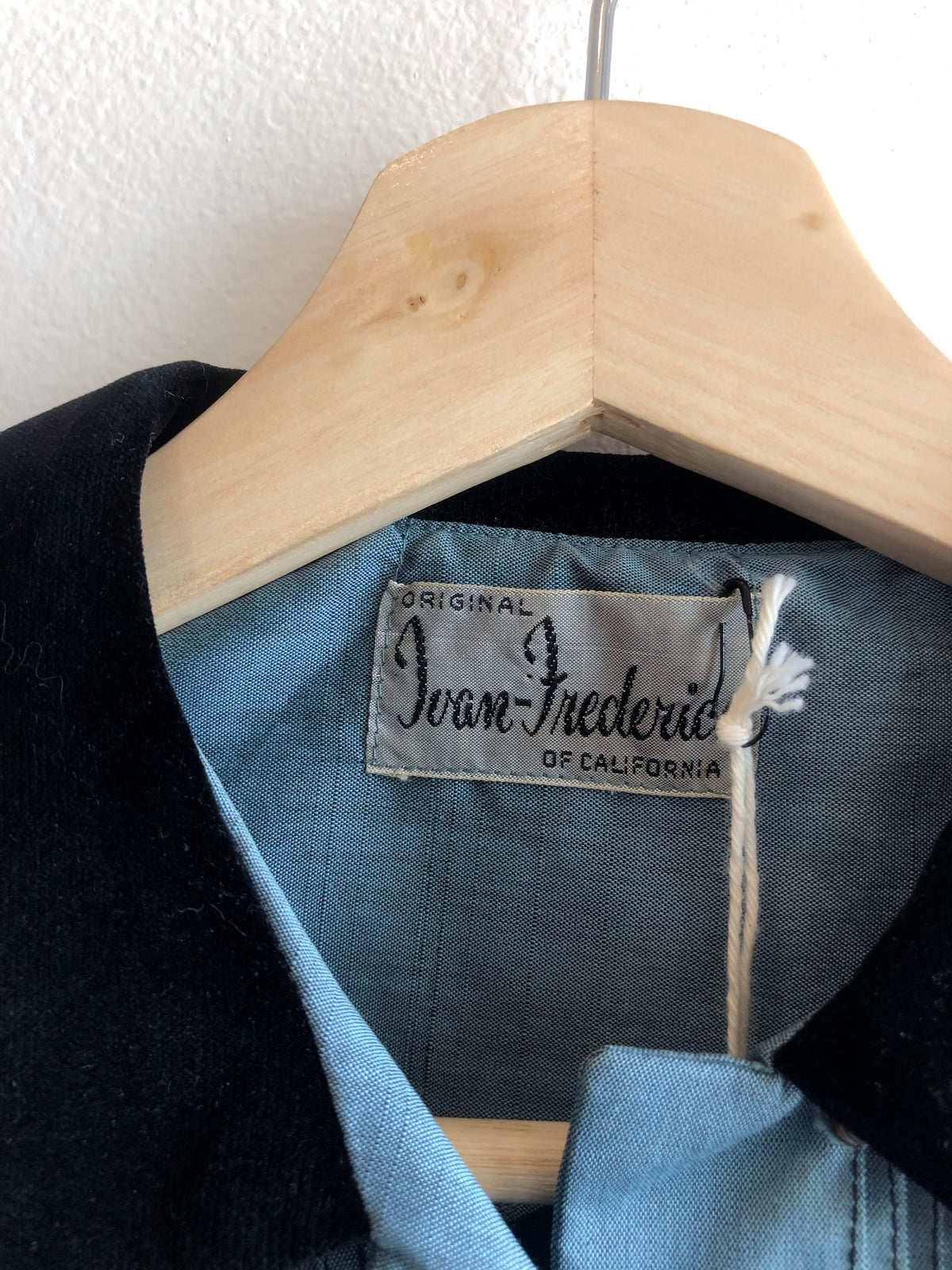 Vintage 1950’s Loop-Collar Pleated Blouse - La Lovely Vintage 