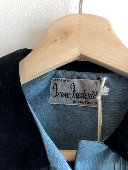 Vintage 1950’s Loop-Collar Pleated Blouse - La Lovely Vintage 